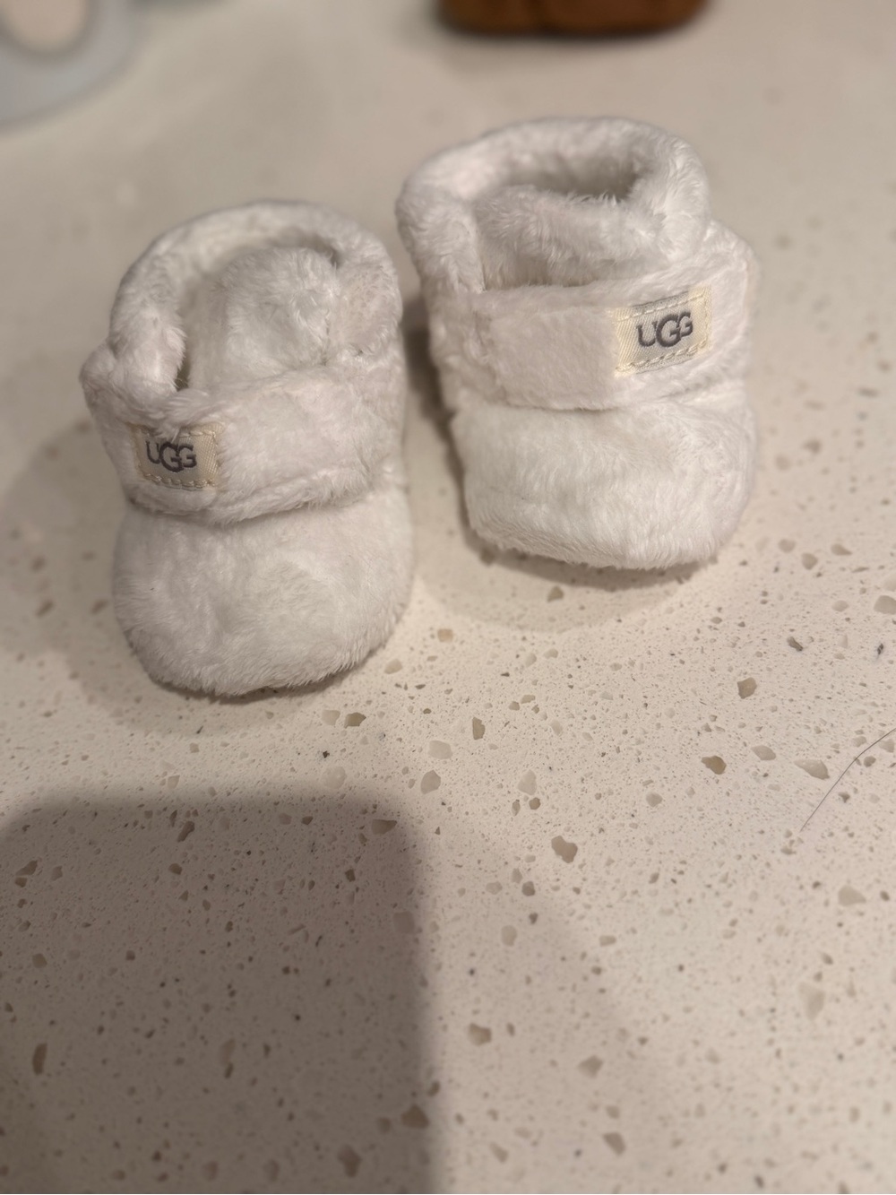 UGG White Plush Baby Bixbee 0/1
